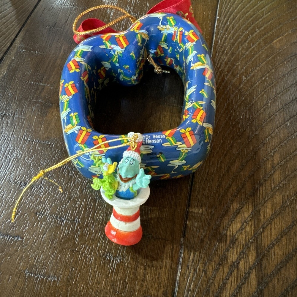 Wubbulous World of Dr Seuss Christmas Ornament w/ Yurtle The Turltle Mini In Box - Picture 3 of 6